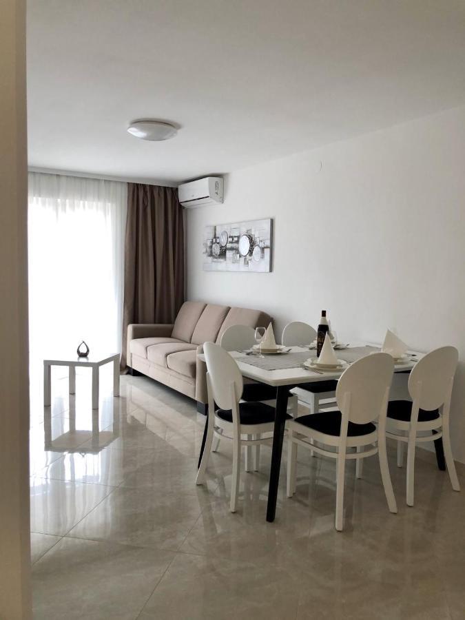 Apartmani Marijana Baška Voda Exterior foto